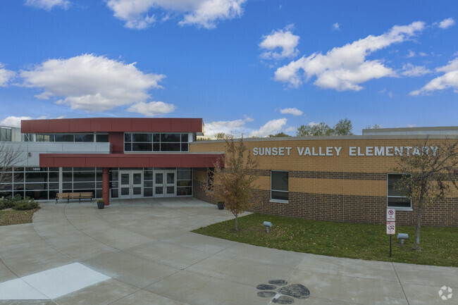 Lee's Summit primary school students can attend Sunset Valley Elementary School.
