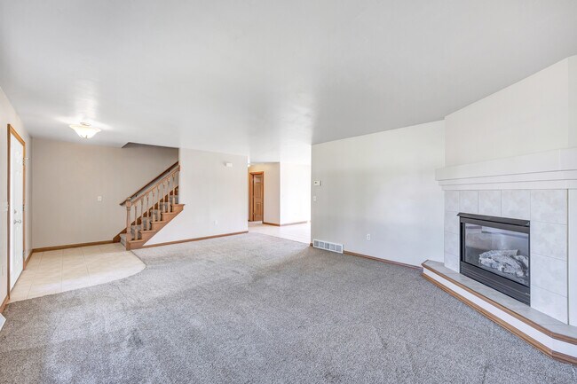 156 Cavil Way, de Pere, WI 54115 - photo 5