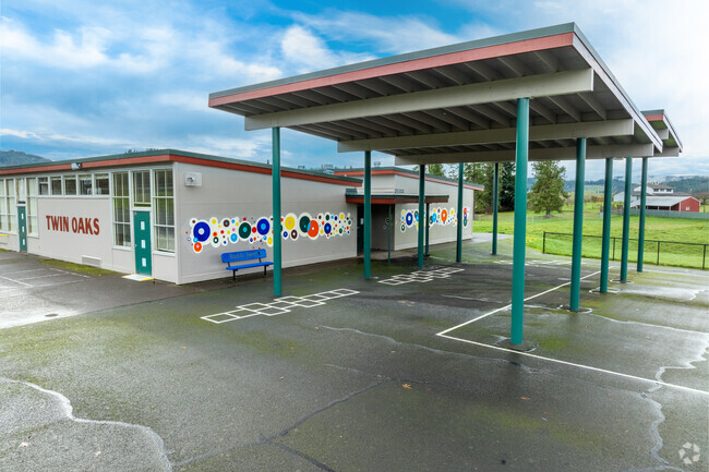 Twin Oaks Elementary School has covered play areas for students to use in Eugene, Oregon.