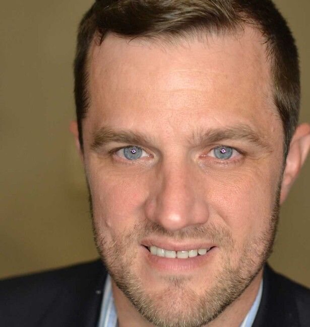 Agent Photo