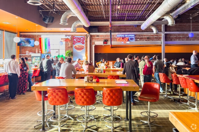 The Dust Bowl is very close to Owen Park, providing evening entertainment.