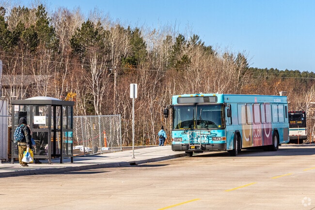 The Duluth Transith Authority provides frequent bus service to Duluth Heights.