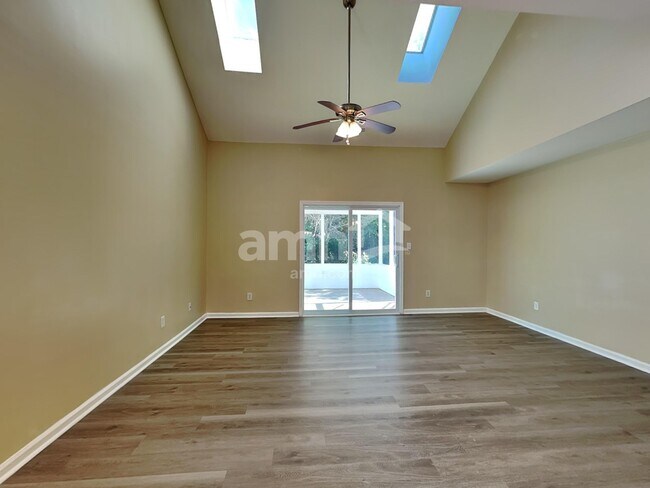 3941 Tyler Bluff Ln, Raleigh, NC 27616 - photo 6