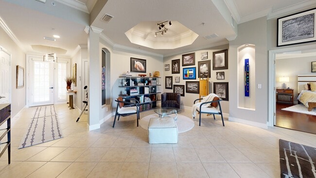 10390 Glastonbury Cir unit 102, Fort Myers, FL 33913 - photo 3