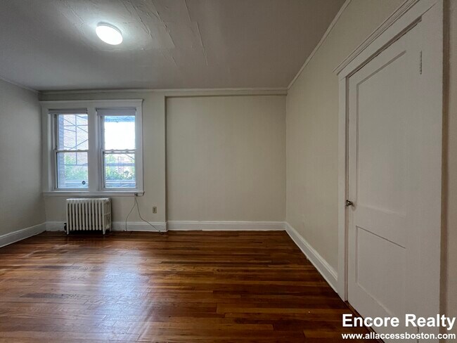 1630 Commonwealth Ave unit 11, Brighton, MA 02135 - photo 6