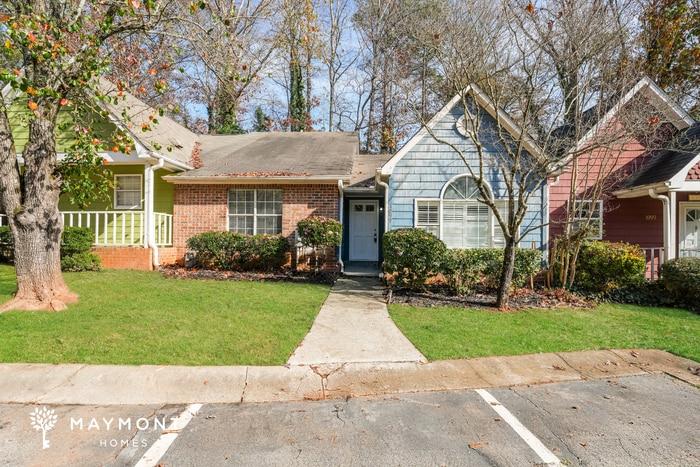 1099 Old Saybrook Ct, Stone Mountain, GA 30083 - photo 1