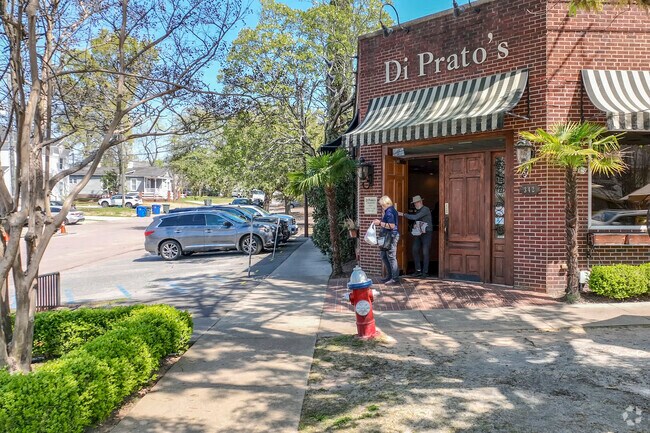 DiPratos has a loyal local following.