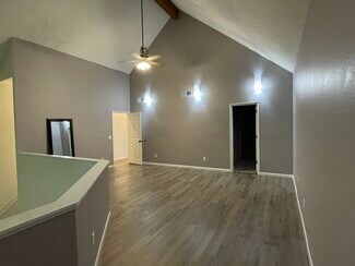 930 E Primrose St Unit B2, Springfield, MO 65807