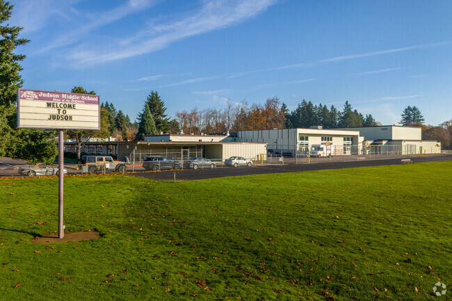 Judson Middle School is a public school serving grades 7-8 in Faye Wright, Oregon.