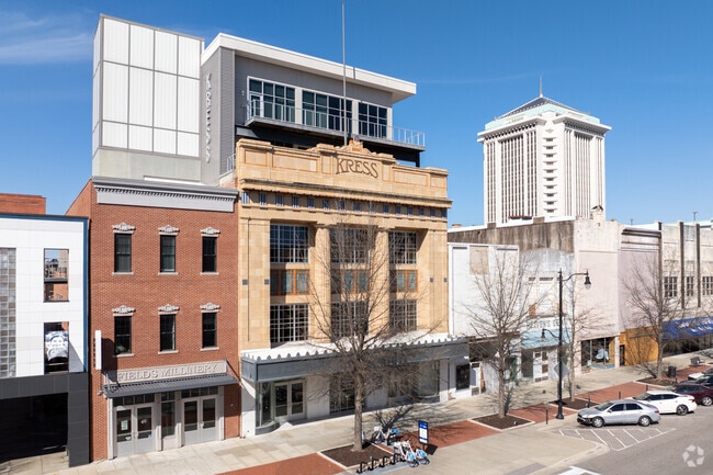 Kress on Dexter, Montgomery, AL 36104 - photo 2