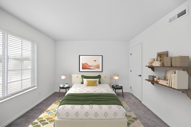 Ivy Hills Living Spaces, Newtown, OH 45244 - photo 4