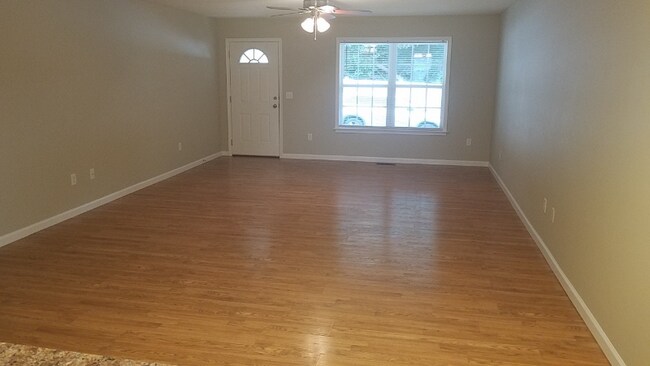 3980 Howard Gap Rd unit 3980-B, Hendersonville, NC 28792 - photo 2