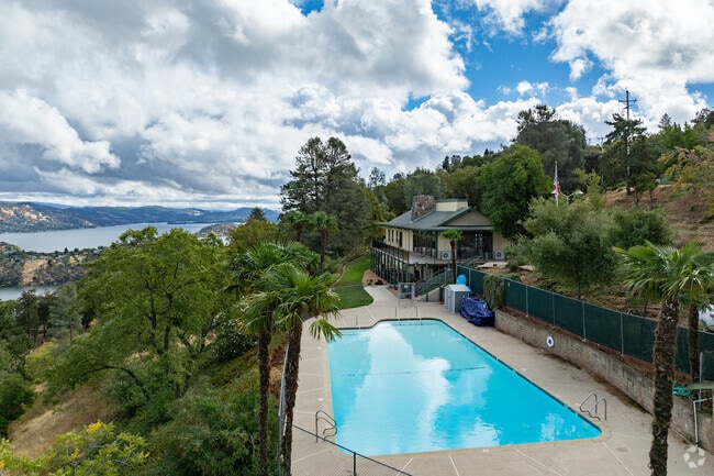 Riviera Heights HOA in Soda Bay offers a community pool.