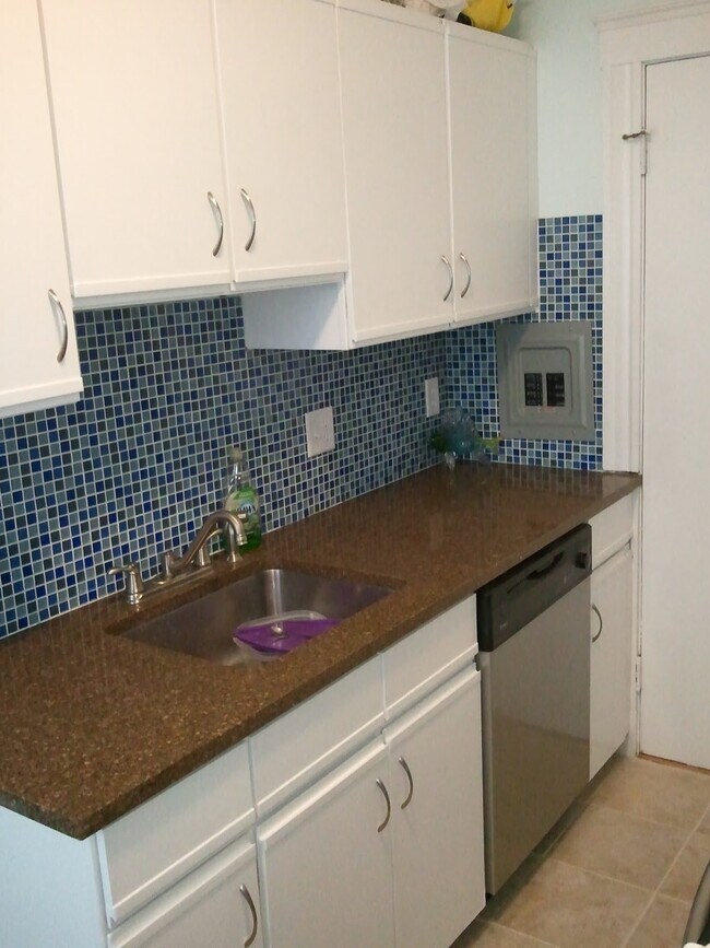 2 Sutherland Rd unit 22, Brighton, MA 02135 - photo 3