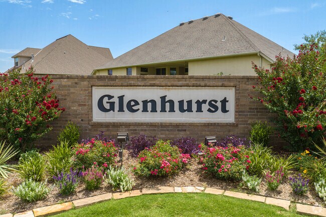 Glenhurst is an HOA community with annual dues.