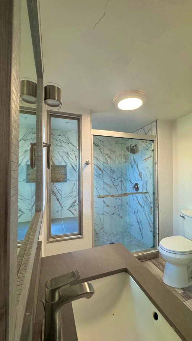 5523 San Pablo Dam Rd Unit B, El Sobrante, CA 94803