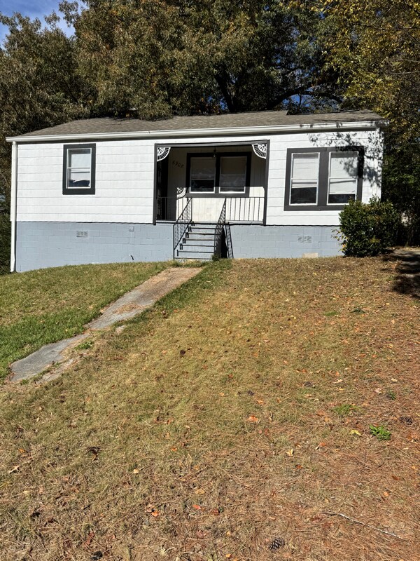 6908 65th St S, Birmingham, AL 35212