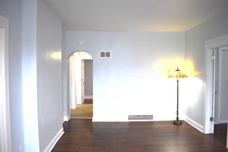 6011 37th Ave Unit Lower Unit, Kenosha, WI 53142