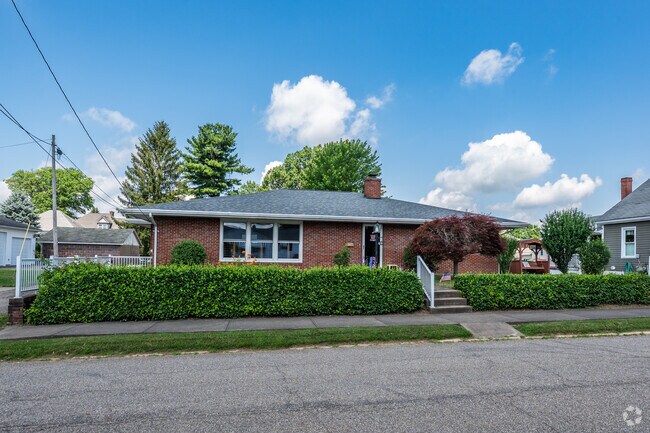 Barnesville has some ranch style homes in the mix of houses in the area.