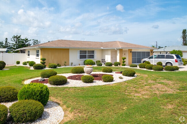 Venice East residents take pride in their creative use of landscaping in their yards.
