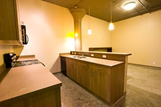 126 N 16th St, Lincoln, NE 68508