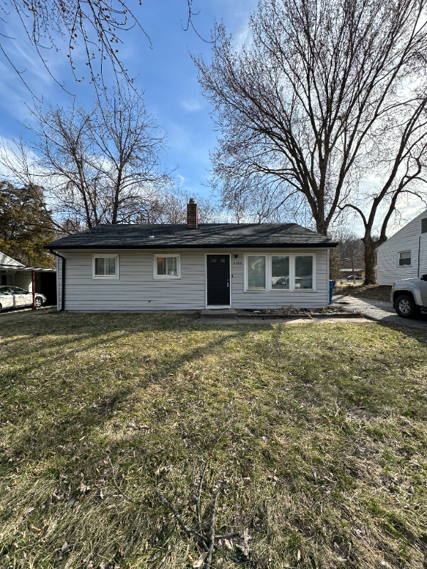 5304 Grove Ave, Ferguson, MO 63135