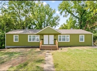 5756 Indiana Ave, Kansas City, MO 64130