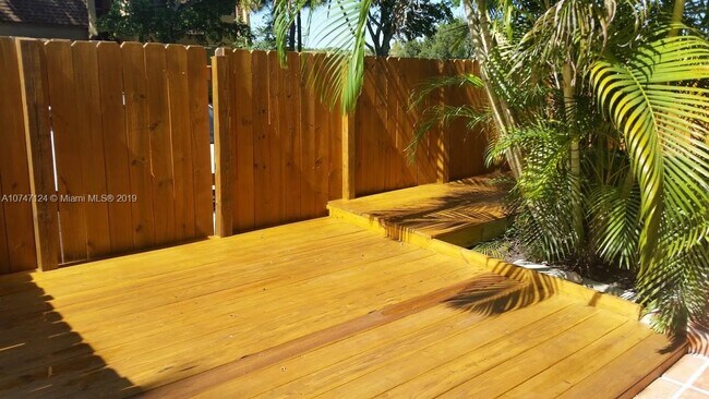 3641 NW 95th Terrace, Sunrise, FL 33351 - photo 6