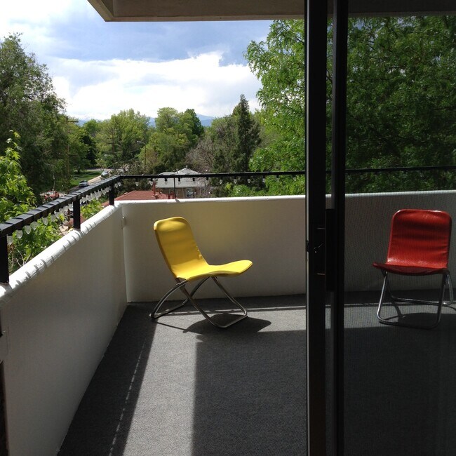 Wellington Square Condominiums unit 405, Denver, CO 80210 - photo 2