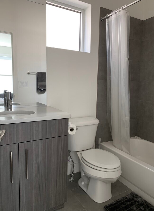 Bathroom- 2nd Bedroom