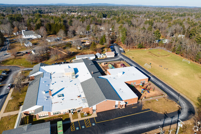 Ellis School provides a well-rounded education and promotes academic excellence.