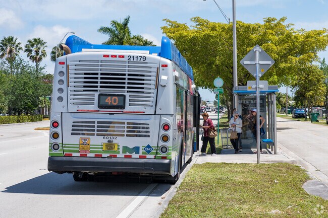 Many residents of Westwood Lakes prefer to take public transportation to easily get around.