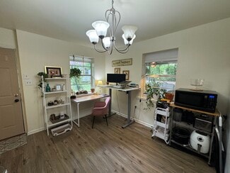 1808 Dewrell Square, Pensacola, FL 32504