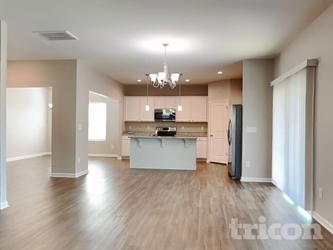 741 Rolling Creek Cir, Clayton, NC 27520 - photo 5