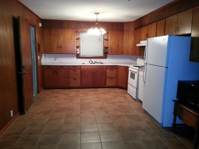 83 Old Springfield Rd, Quitman, AR 72131 - photo 3