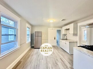 1647 State St Unit 3, New Haven, CT 06511