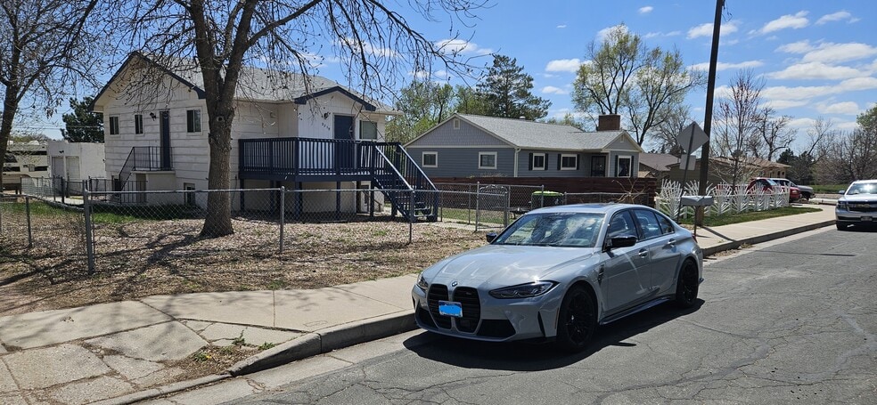 2221 Cooper Ave unit 2219 Cooper Ave Top, Colorado Springs, CO 80907 - photo 1