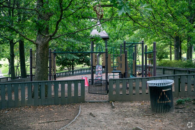 Forest Park Neighborhood has Triangle Park with plenty of playground options.