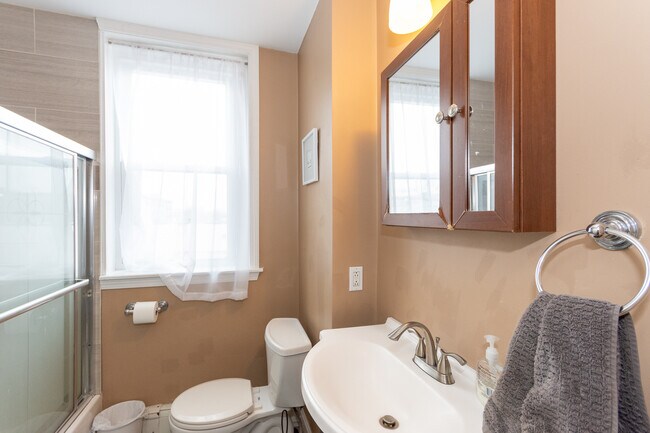 10 Glenville Ave unit 4, Allston, MA 02134 - photo 6