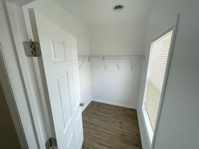 1222 6th Ave unit 2nd floor, Watervliet, NY 12189 - photo 6