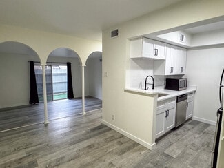 170 de Chantle Rd Unit 202, San Antonio, TX 78201