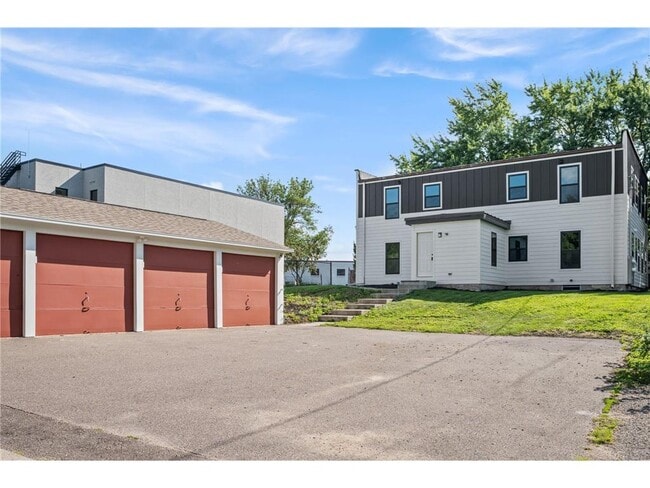 3379 Brownlow Ave unit 1, Minneapolis, MN 55426 - photo 7