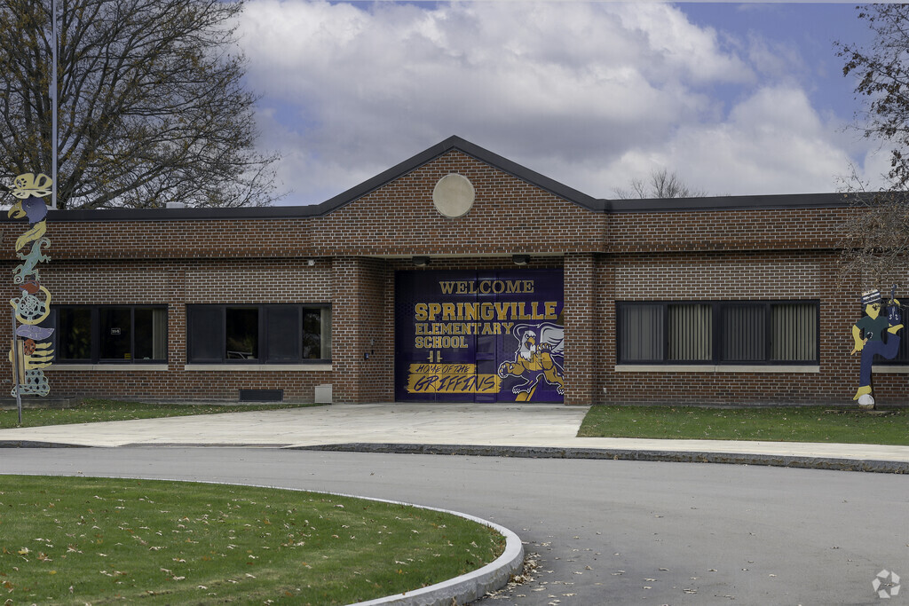 Springville Elementary School in Springville, NY serves 511 students in grades Kindergarten-5.