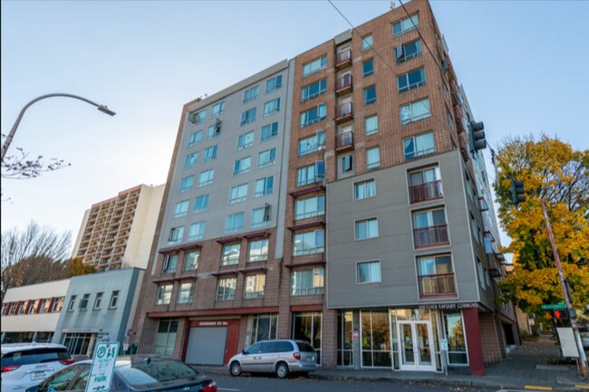 Gretchen Kafoury Commons, Portland, OR 97201 - photo 2