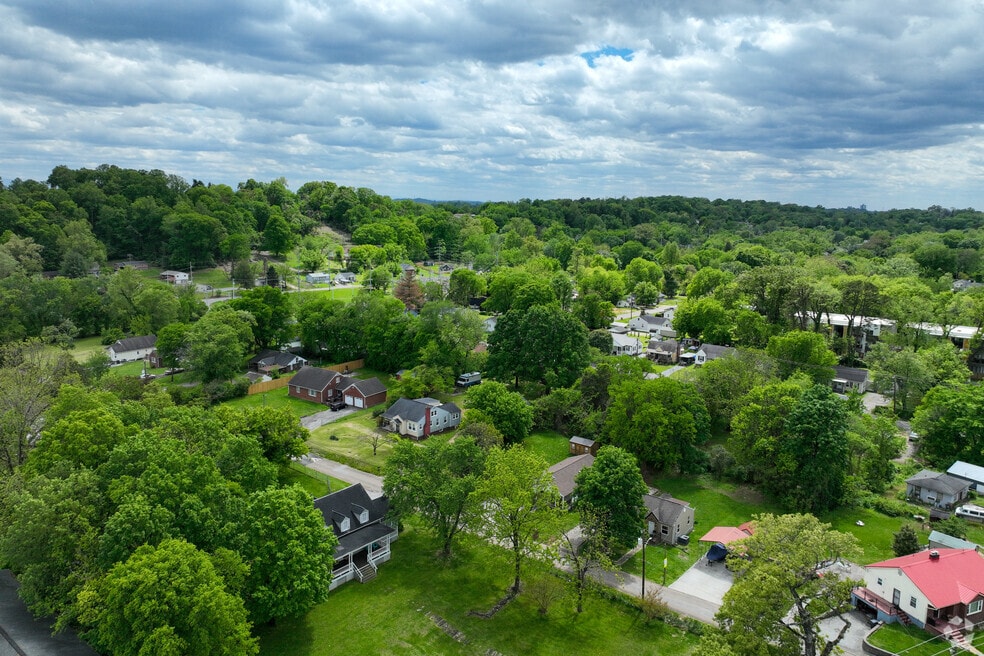 Chilhowee Hills Neighborhood Video
