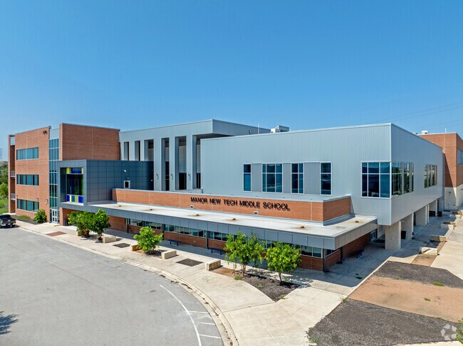 Manor New Tech Middle School is comprehensively designed to support a project-based learning.