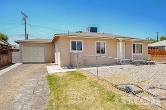 1126 W Ovington St, Lancaster, CA 93534