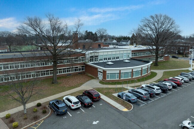 Eastchester Middle School has a very active performing arts club.