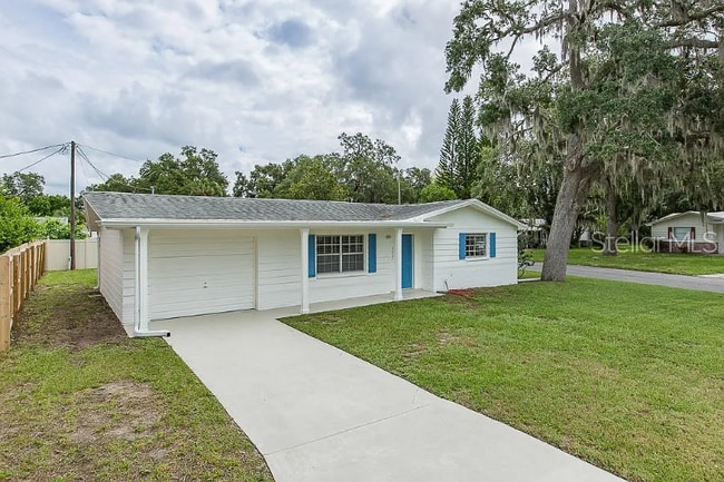 3627 Annona Ct, Holiday, FL 34691 - photo 6