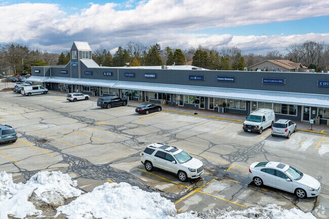 A few strip malls can be found along Brown Deer Road just south of the Northridge neighborhood.